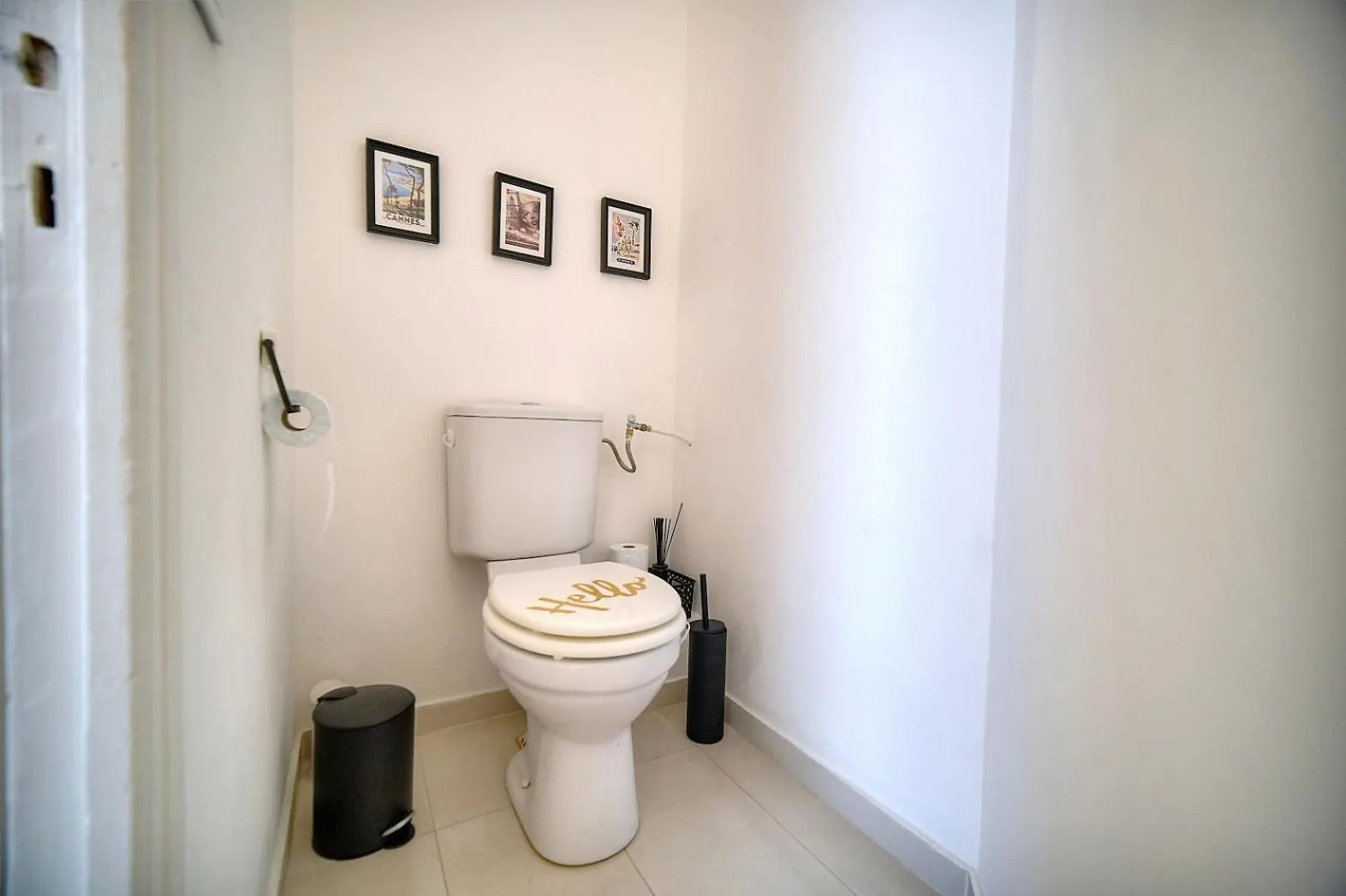 Apartment Superbe 3 Pieces Moderne Et Tres Central A2B233 Cannes